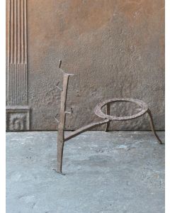 17th c. Trivet