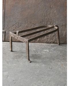 17th c. Trivet