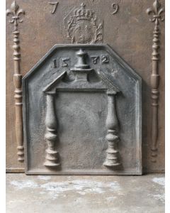 Coat of Arms Fire Back