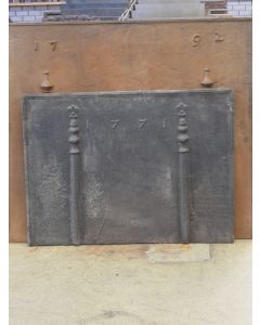 Pillars with Fleurs de Lys Fireback