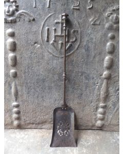 Victorian Fire Shovel