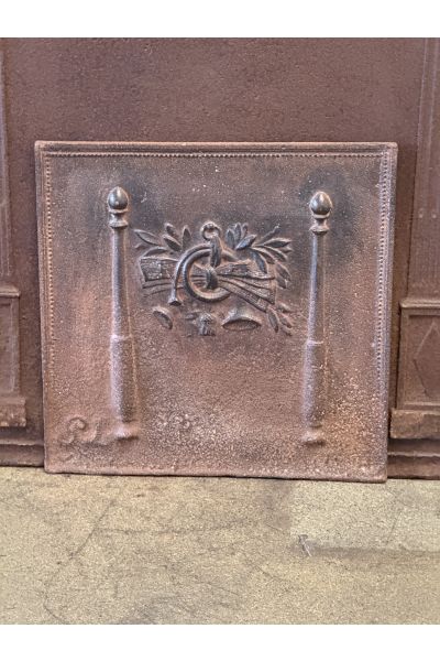 Neoclassical Fireback