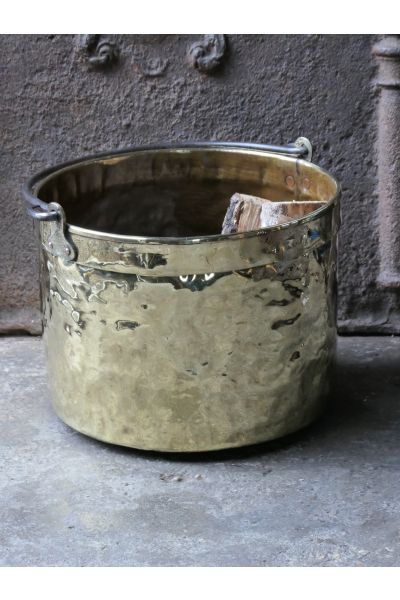 Polished Brass Firewood Basket made of 15,33 