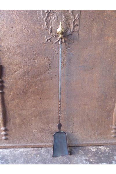 Antique French Fire Shovel made of 15,16 
