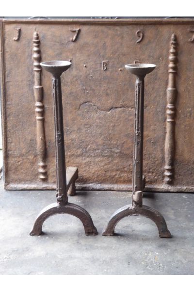 Gothic Cupdogs made of Cast iron 