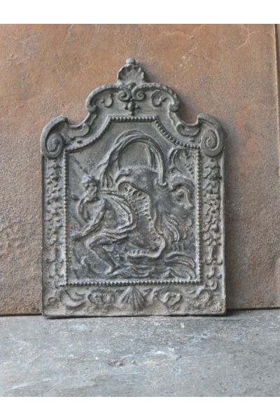 Scylla and Charybdis Fireback made of Cast iron 