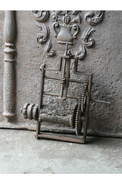 Antique Weight-Driven Spit Jack made of 15,149,5624 