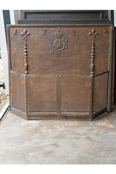 Bouhon Frères Fire Screen made of 16,154,155 