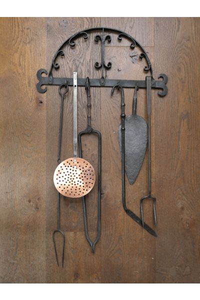 Antique Wall-mounted Fireplace Tools made of 15,31 