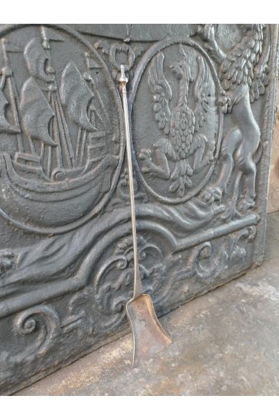 Napoleon III Fire Shovel