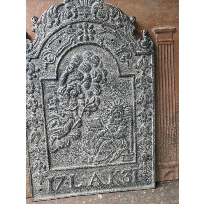 Annunciation to Mary Fireback made of Cast iron 