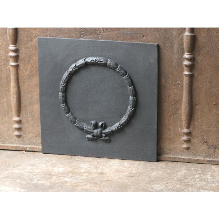 Victorian Fire Back made of Cast iron 