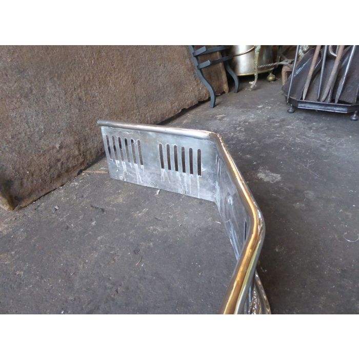 English Fireplace Fender made of Chrome 