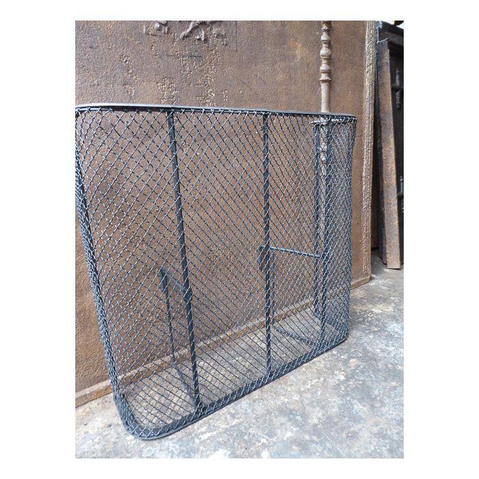 Victorian Fire Guard made of Polished steel, Iron mesh, Iron 