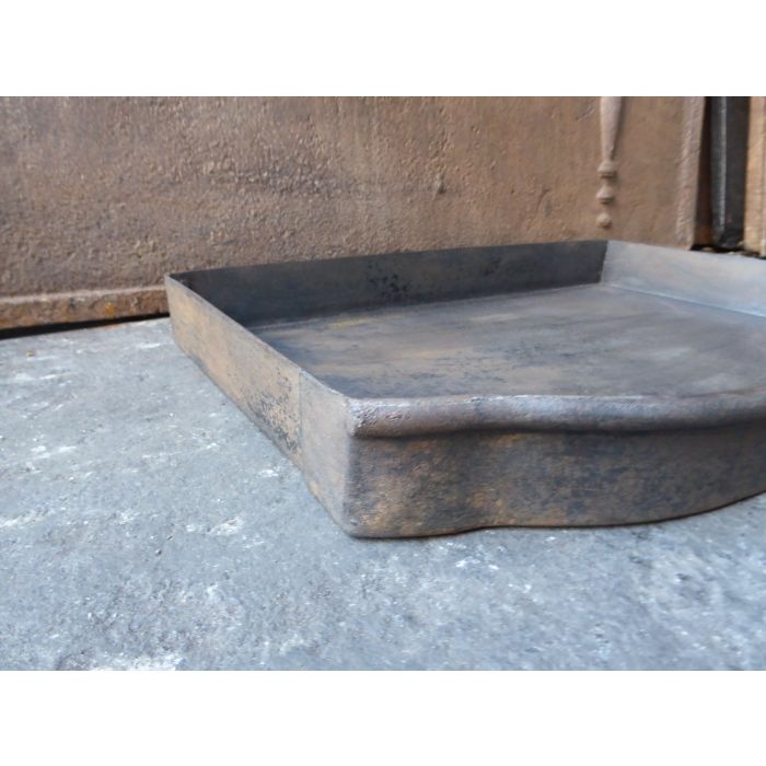 Fireplace ash tray made of Wrought iron 
