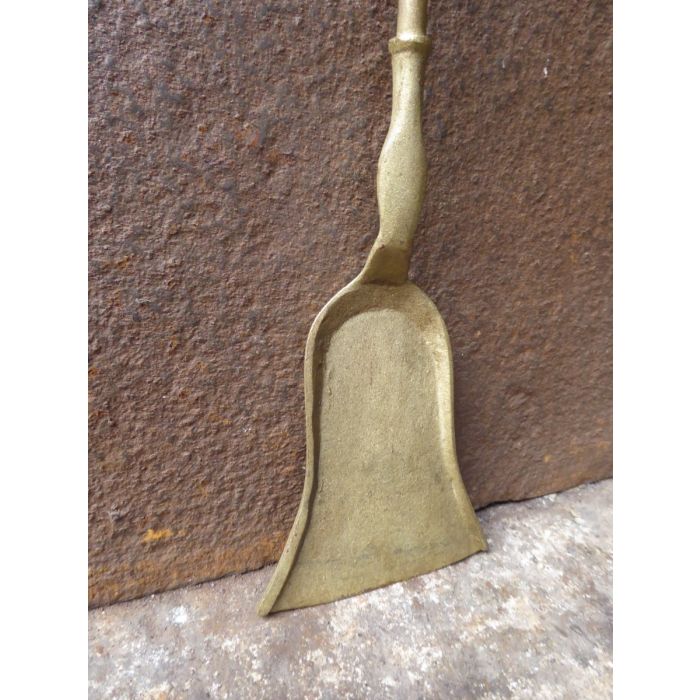 Dutch Fireplace Shovel made of Brass 