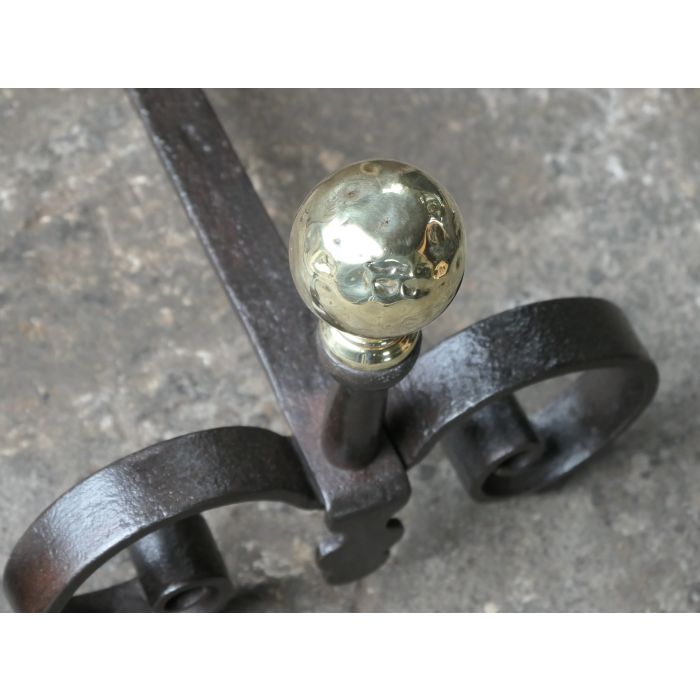 Louis XV Iron Andirons made of Wrought iron, Polished brass 