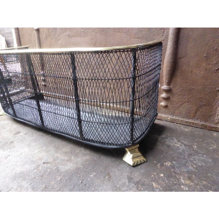Victorian Fire Guard made of Polished brass, Iron mesh, Iron 