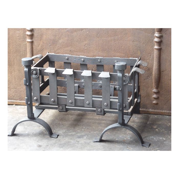 Victorian Fireplace Grate made of Wrought iron 