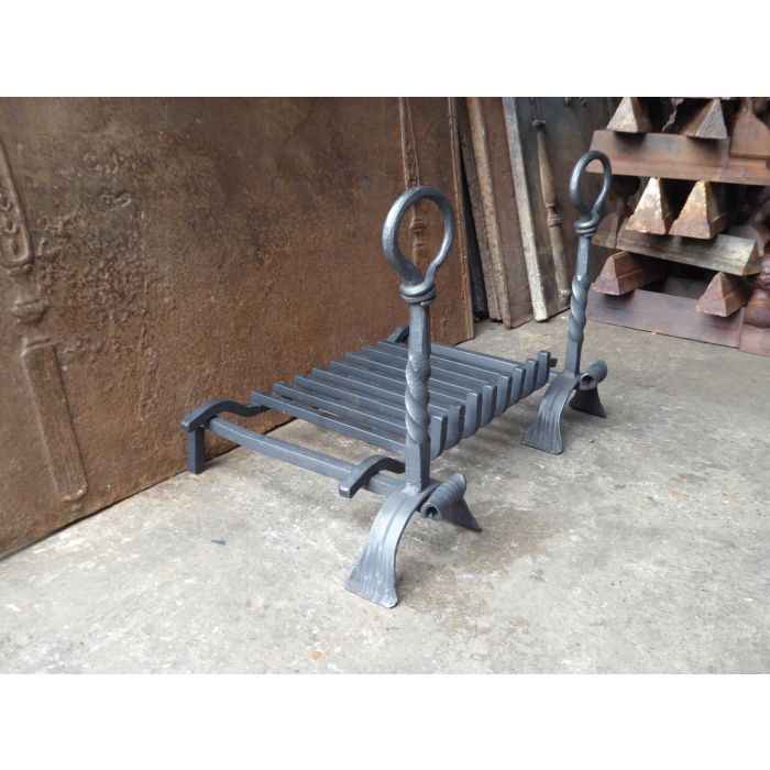 Victorian Grate for Fire made of Wrought iron 