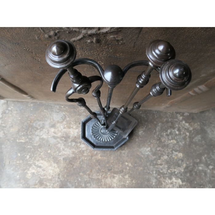 Victorian Companion Set made of Cast iron, Wrought iron 