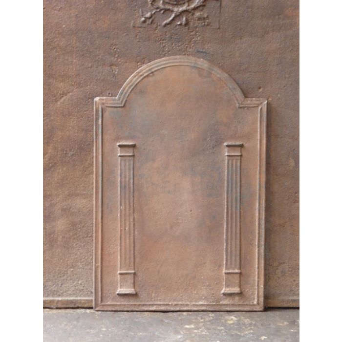 Neoclassical Fireback made of Cast iron 