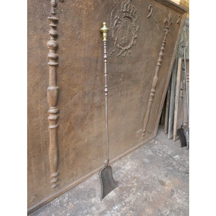Large Fireplace Shovel made of Wrought iron, Brass 