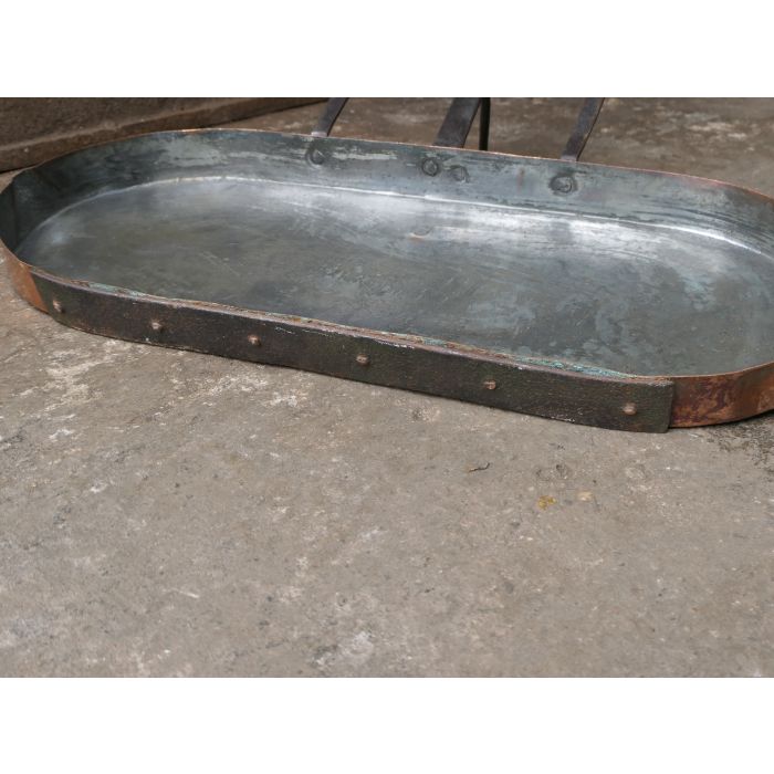 Large French Dripping Pan made of Wrought iron, Copper 