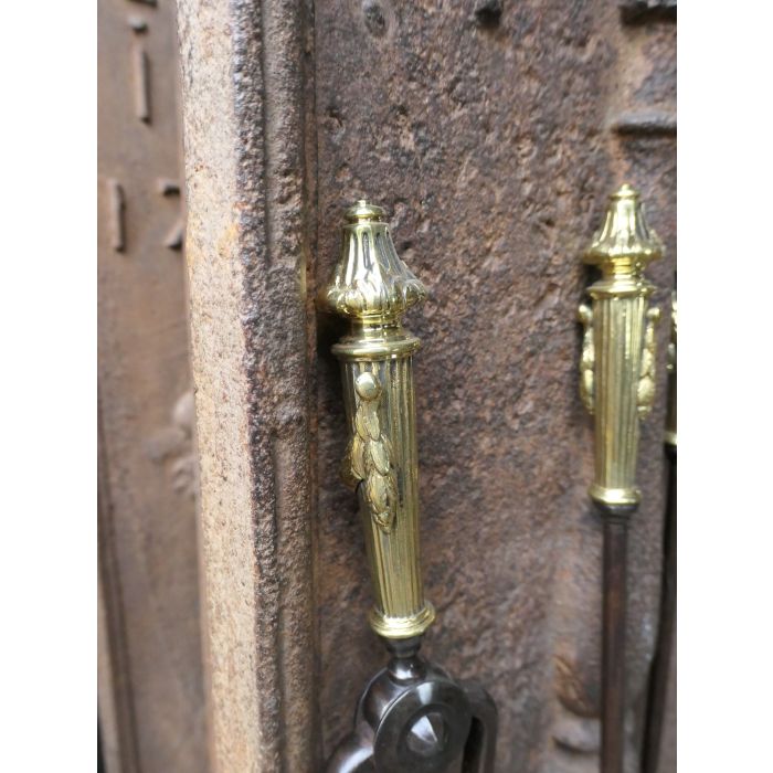 Large Georgian Fire Irons made of Wrought iron, Polished brass 