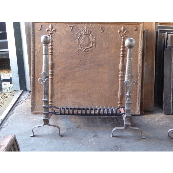 Large Fire Grate made of Cast iron 