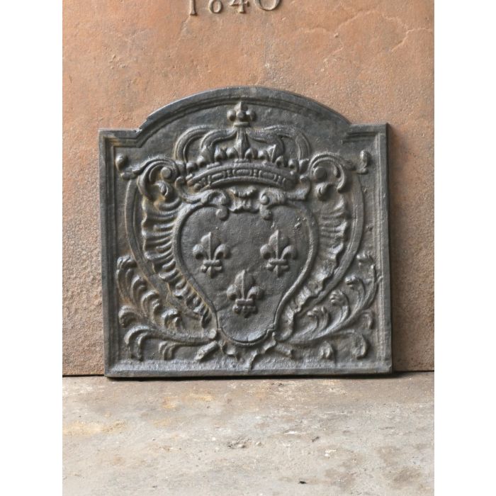 Arms of France Fireback made of Cast iron 