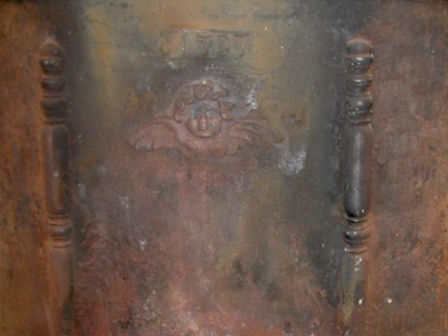 Fireplace fireback in Chavanod, France from https://www.firebacks.net