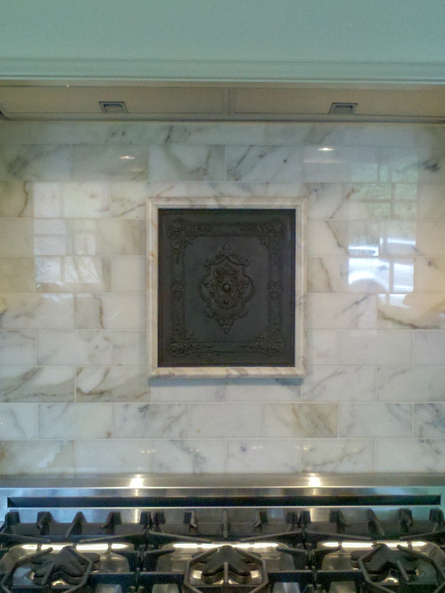 Fireback backsplash in San Jose, California sourced from https://www.firebacks.net