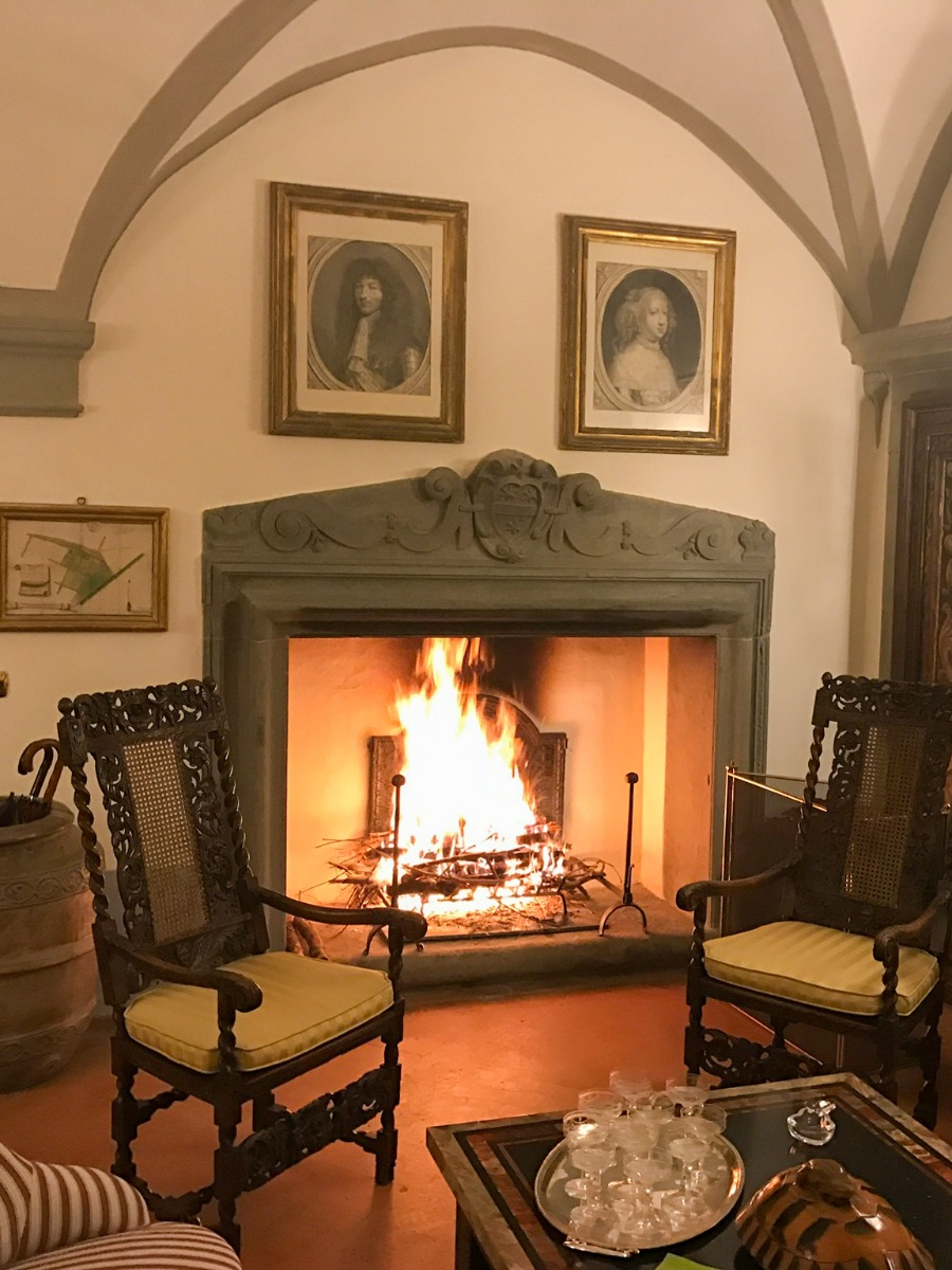 Fireplace fireback in Cortona