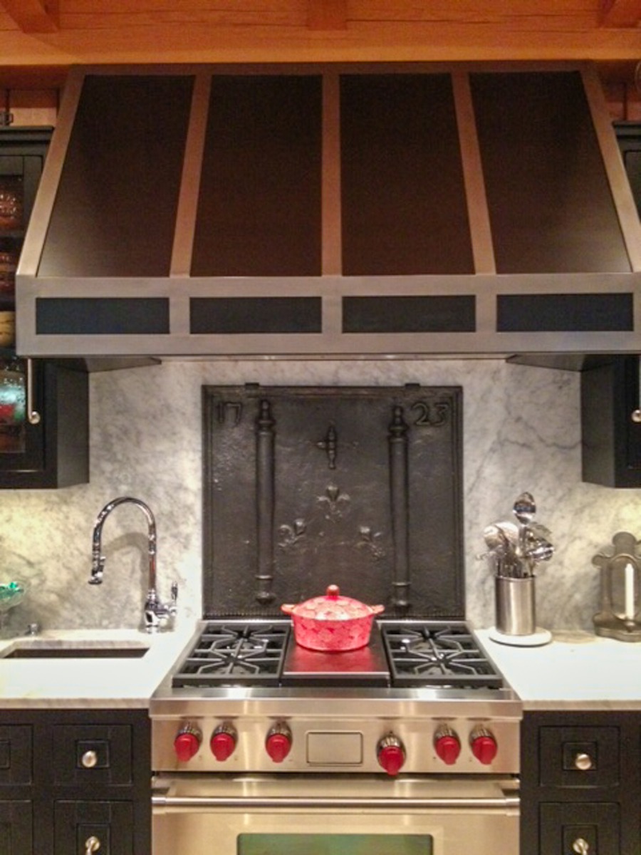 Fireback backsplash in Lynden Washington sourced by https://www.firebacks.net