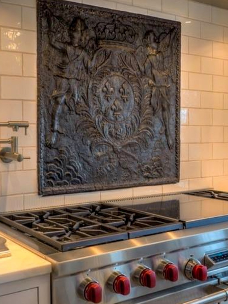 Fireback as a backsplash in Austin, Texas