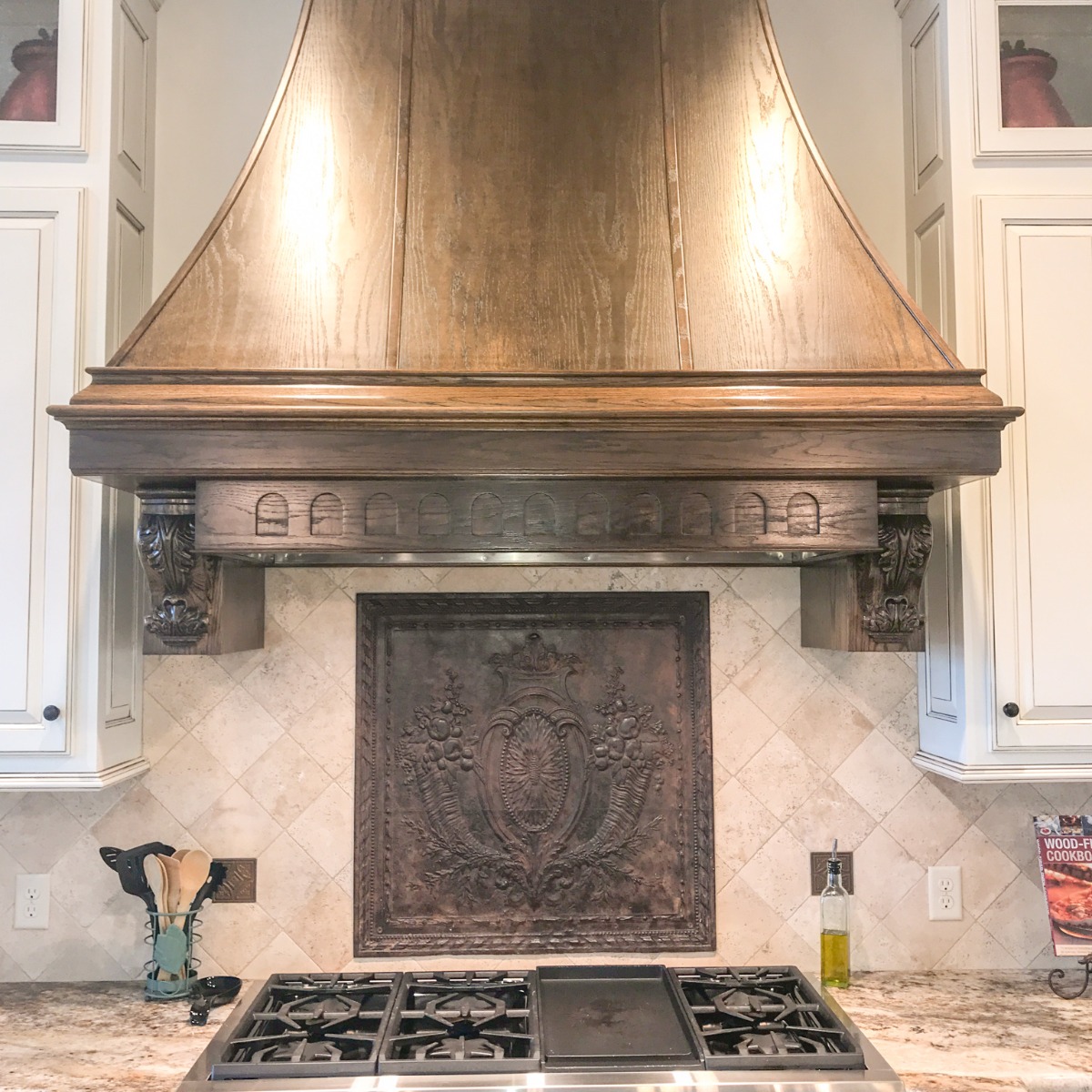 Fireback as backsplash at Whitehouse